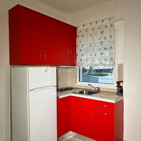 Elena Rooms-Apartments -B 艾斯普罗瓦塔 外观 照片